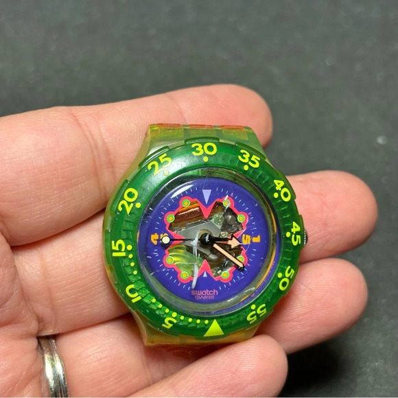 1993 Skeleton Swiss Made Swatch Scuba 200 Watch Green & Blue No Band Working - Picture 2 of 6